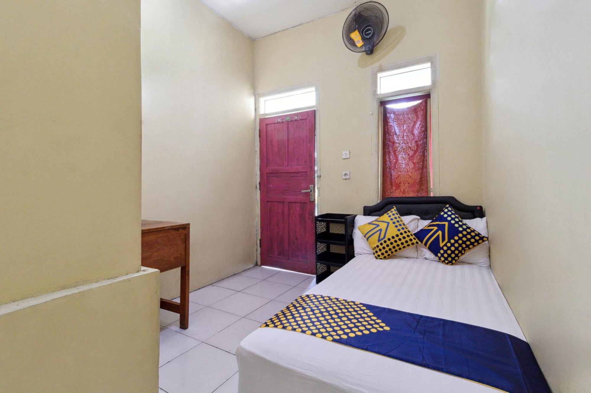 Spot On 92832 Al Mahira Syariah Otel Majalengka Dış mekan fotoğraf