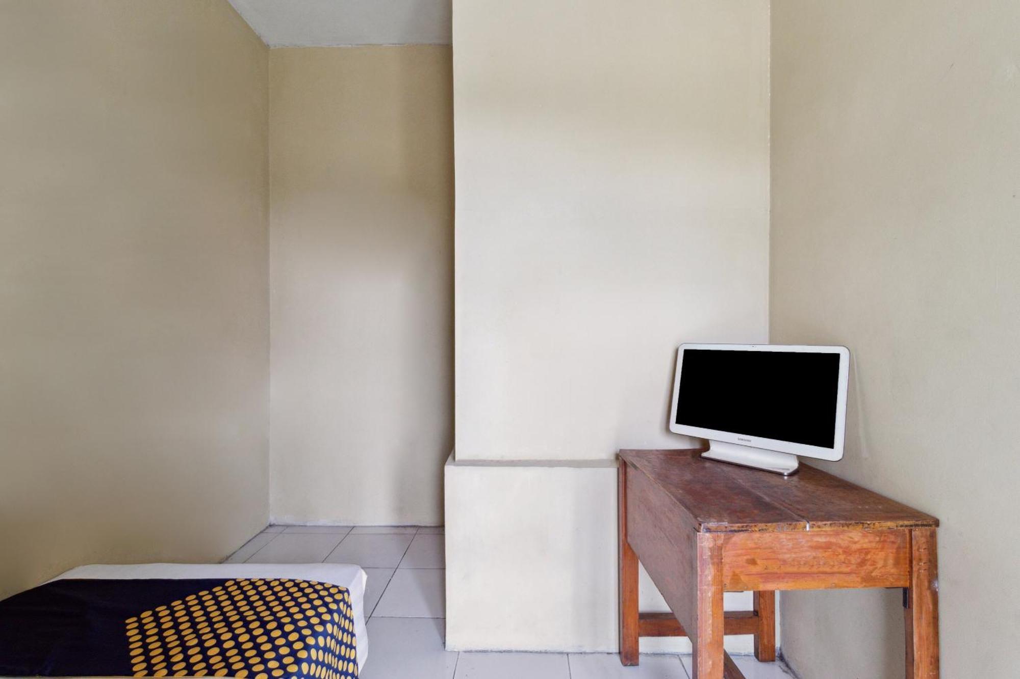 Spot On 92832 Al Mahira Syariah Otel Majalengka Dış mekan fotoğraf