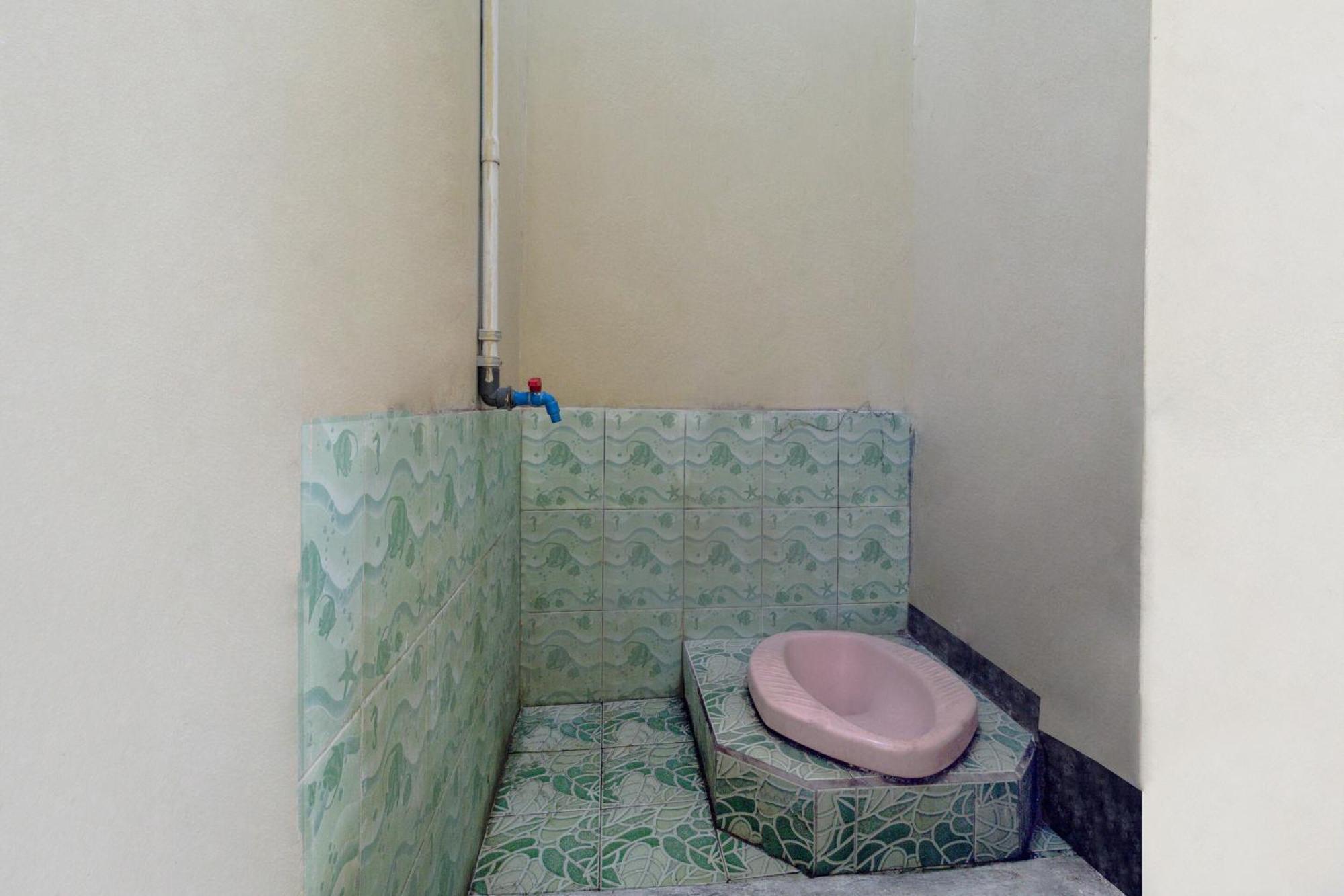 Spot On 92832 Al Mahira Syariah Otel Majalengka Dış mekan fotoğraf