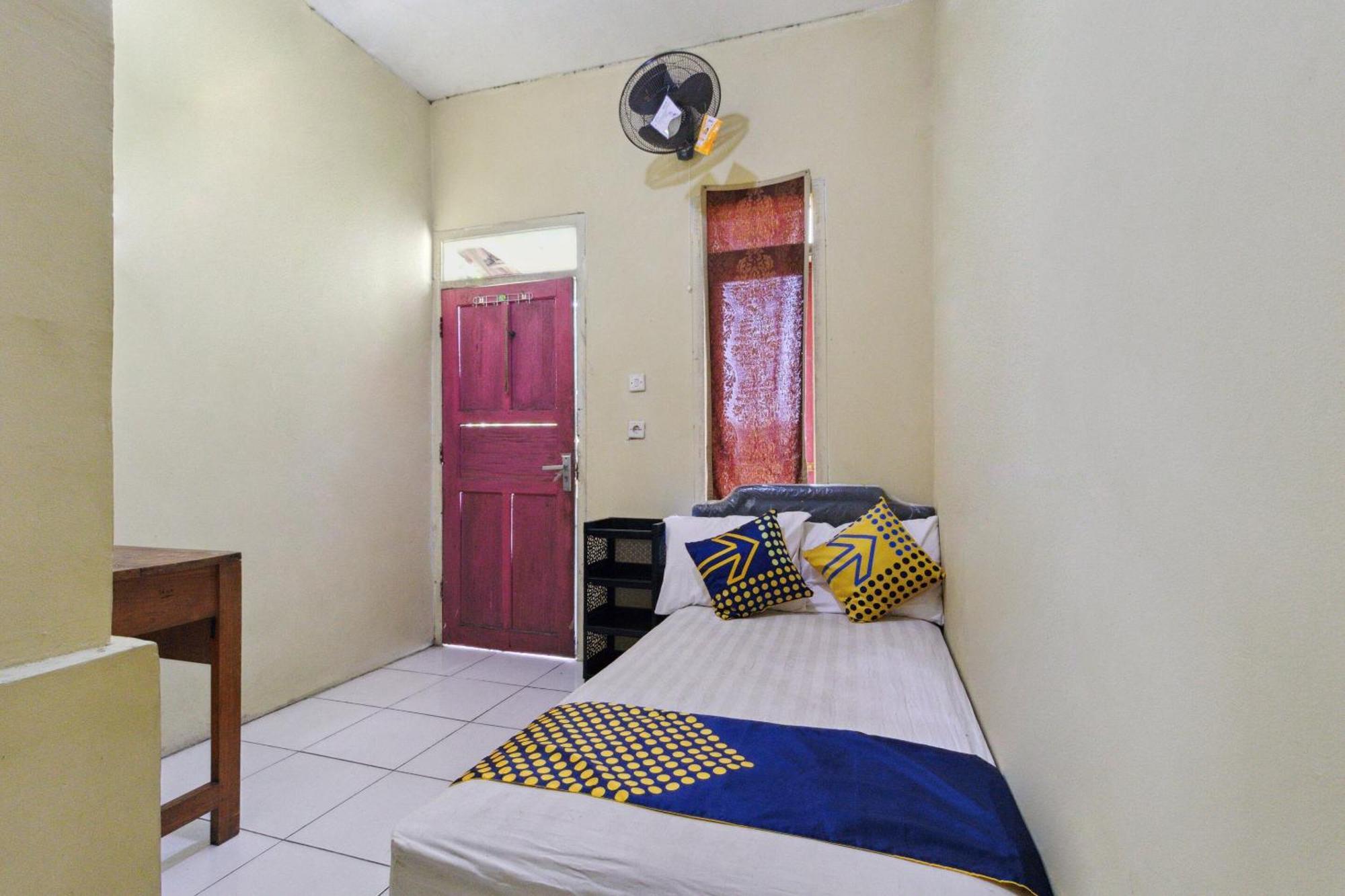 Spot On 92832 Al Mahira Syariah Otel Majalengka Dış mekan fotoğraf
