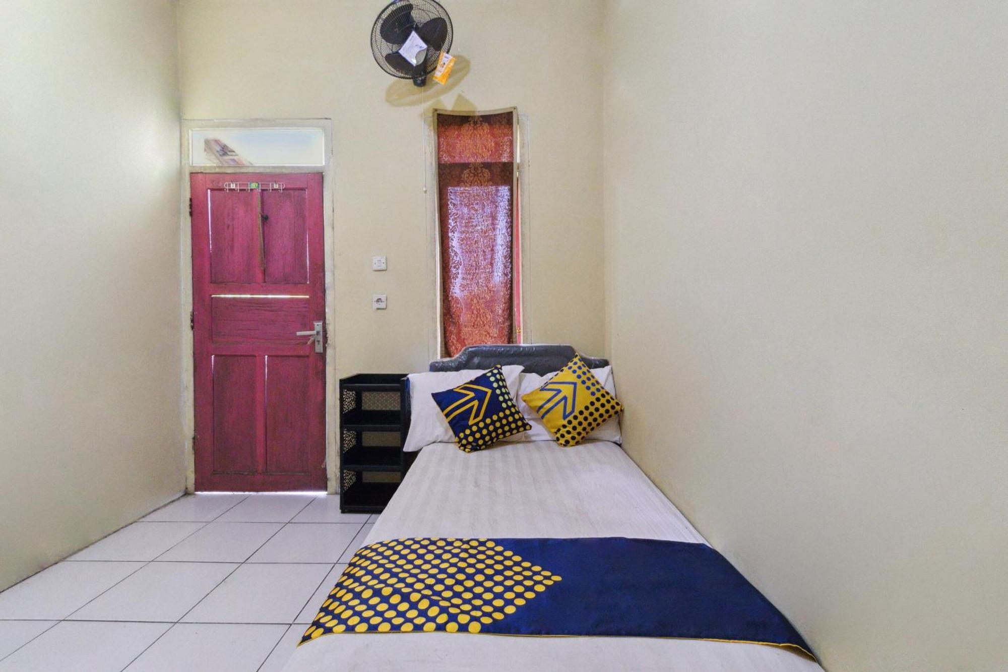 Spot On 92832 Al Mahira Syariah Otel Majalengka Dış mekan fotoğraf